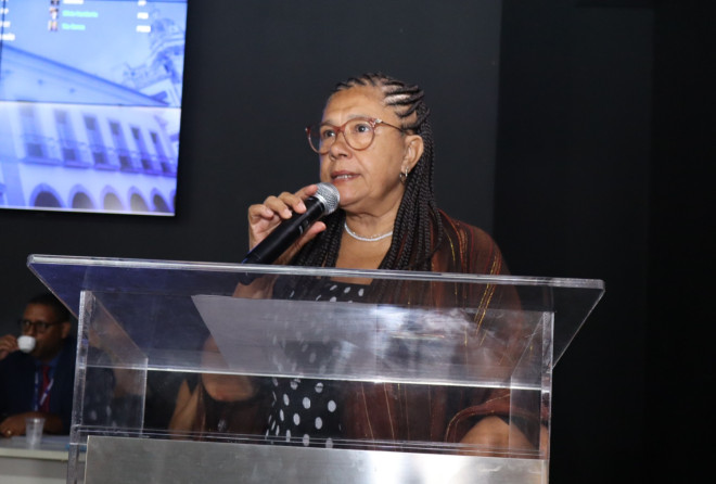 “Desvio de função no Jovem Aprendiz é racismo estrutural”, diz Marta Rodrigues