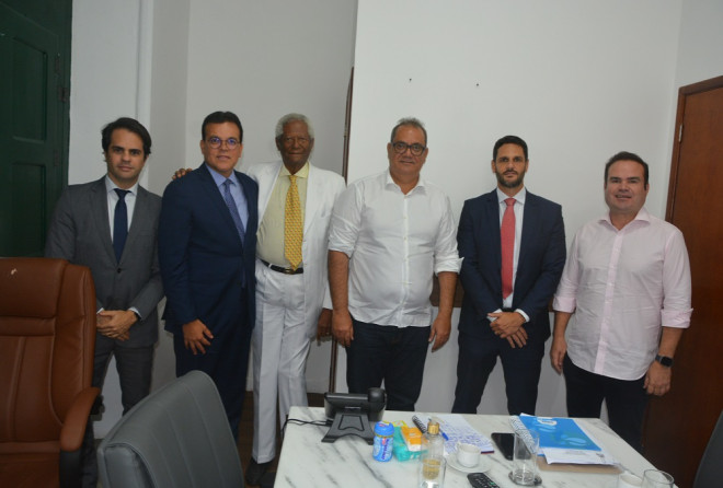 Carlos Muniz reafirma que Câmara está aberta ao diálogo